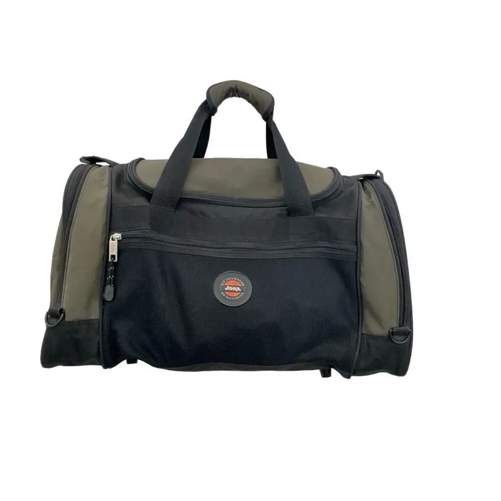 Jeep travel equipment duffel bag, two side pockets, and a large middle pocket vi
